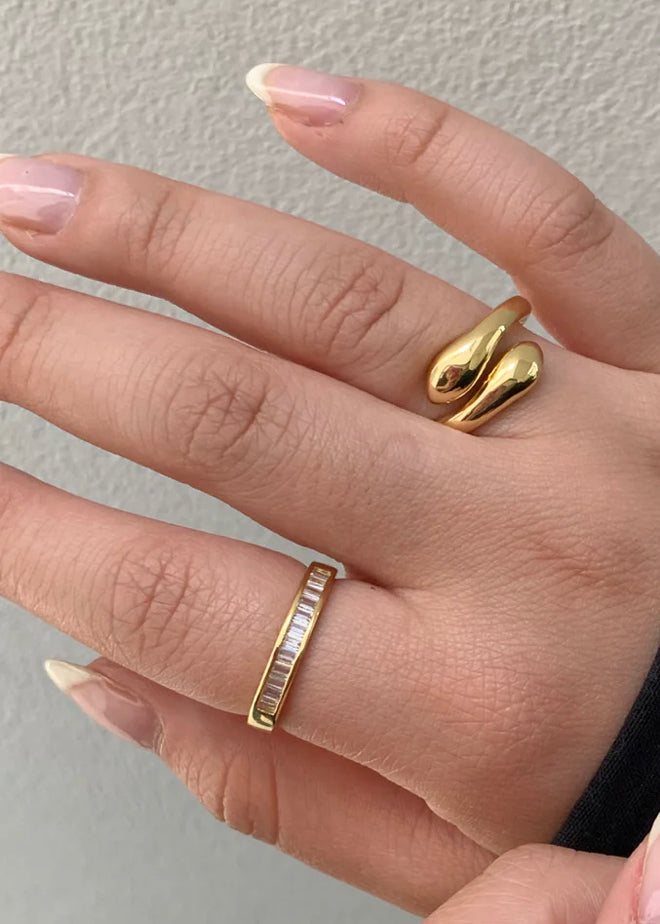 Ella Baguette Ring | 18k Gold Plated