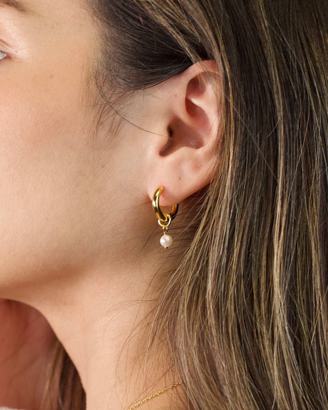 Pearl Drop Earrings | 18k Gold Plated