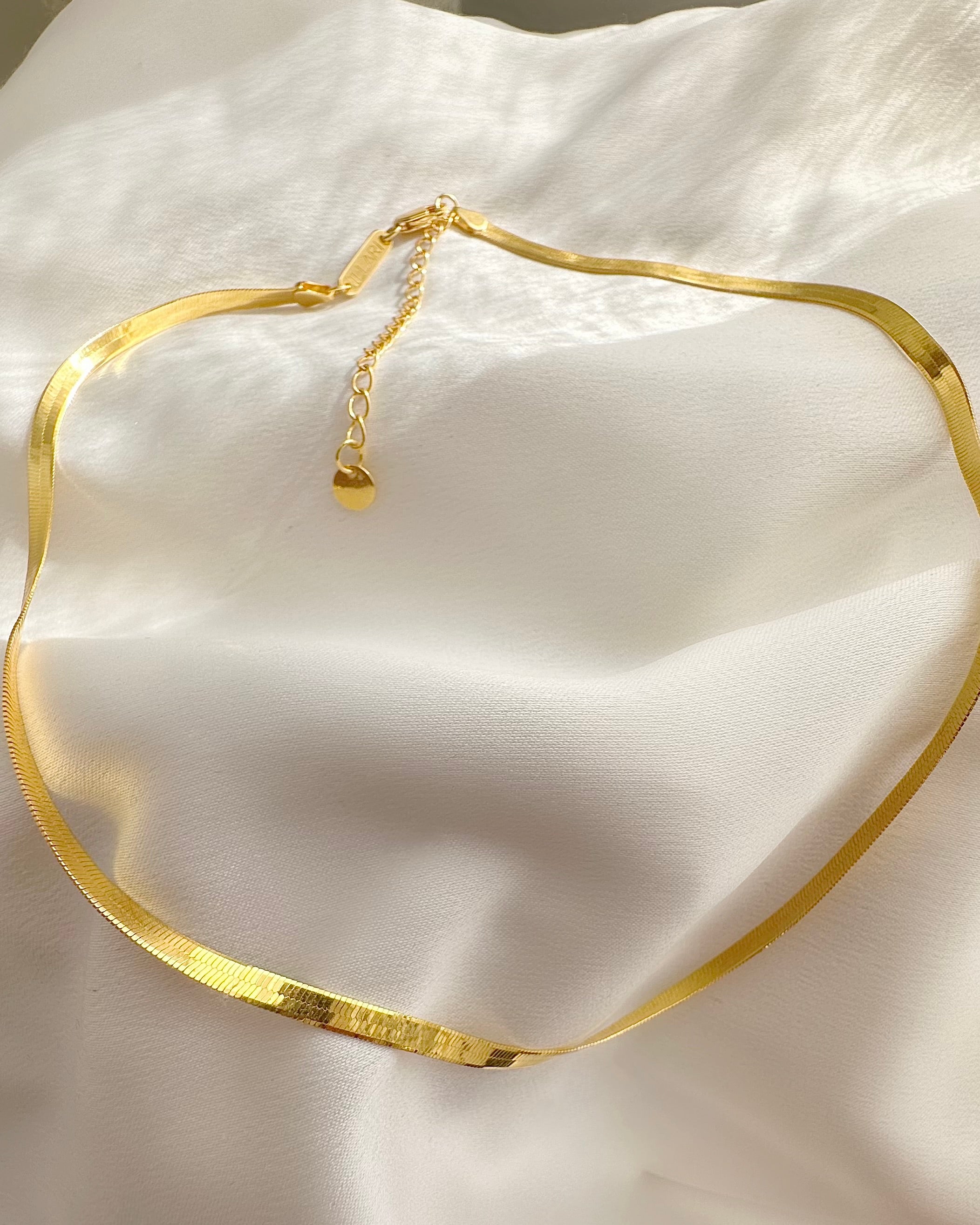 Eve Herringbone Necklace | 18k Gold Plated