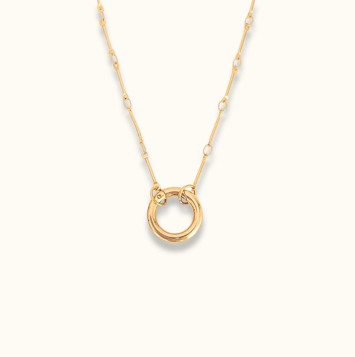 Capri Round Clasp Chain