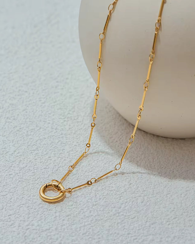 Capri Round Clasp Chain