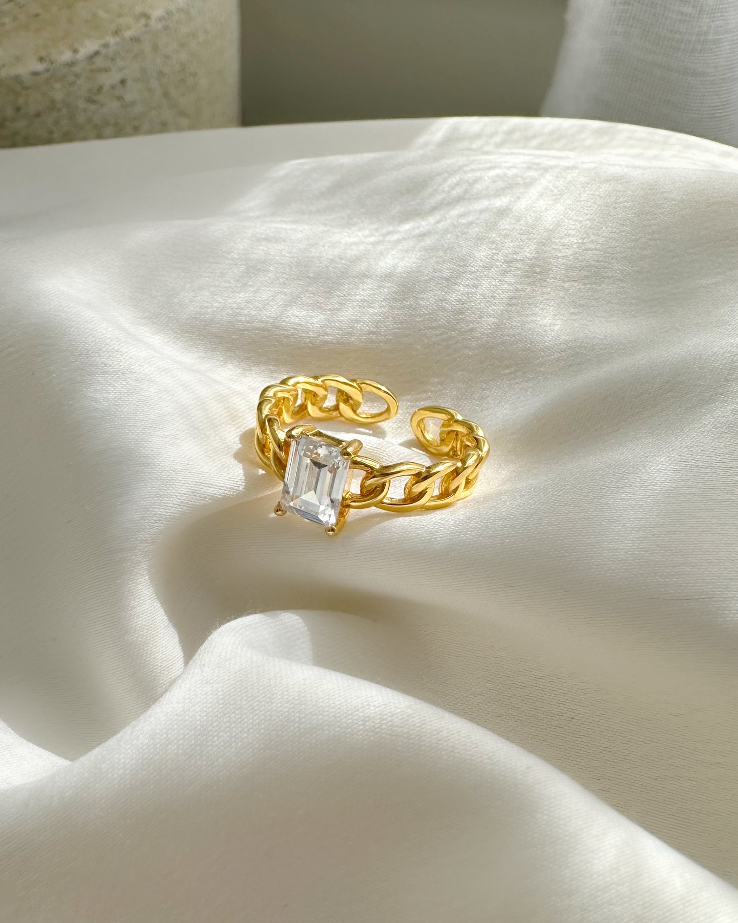 Crystal Chain Ring | 18k Gold