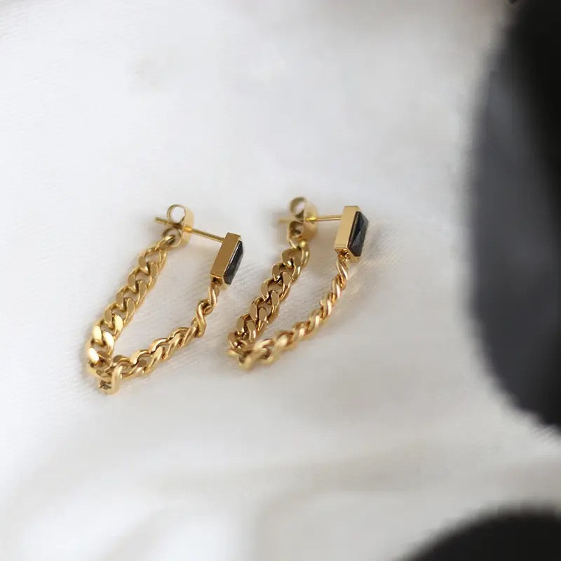 Ivy Black Stud Chain Earrings | 18k Gold Plated