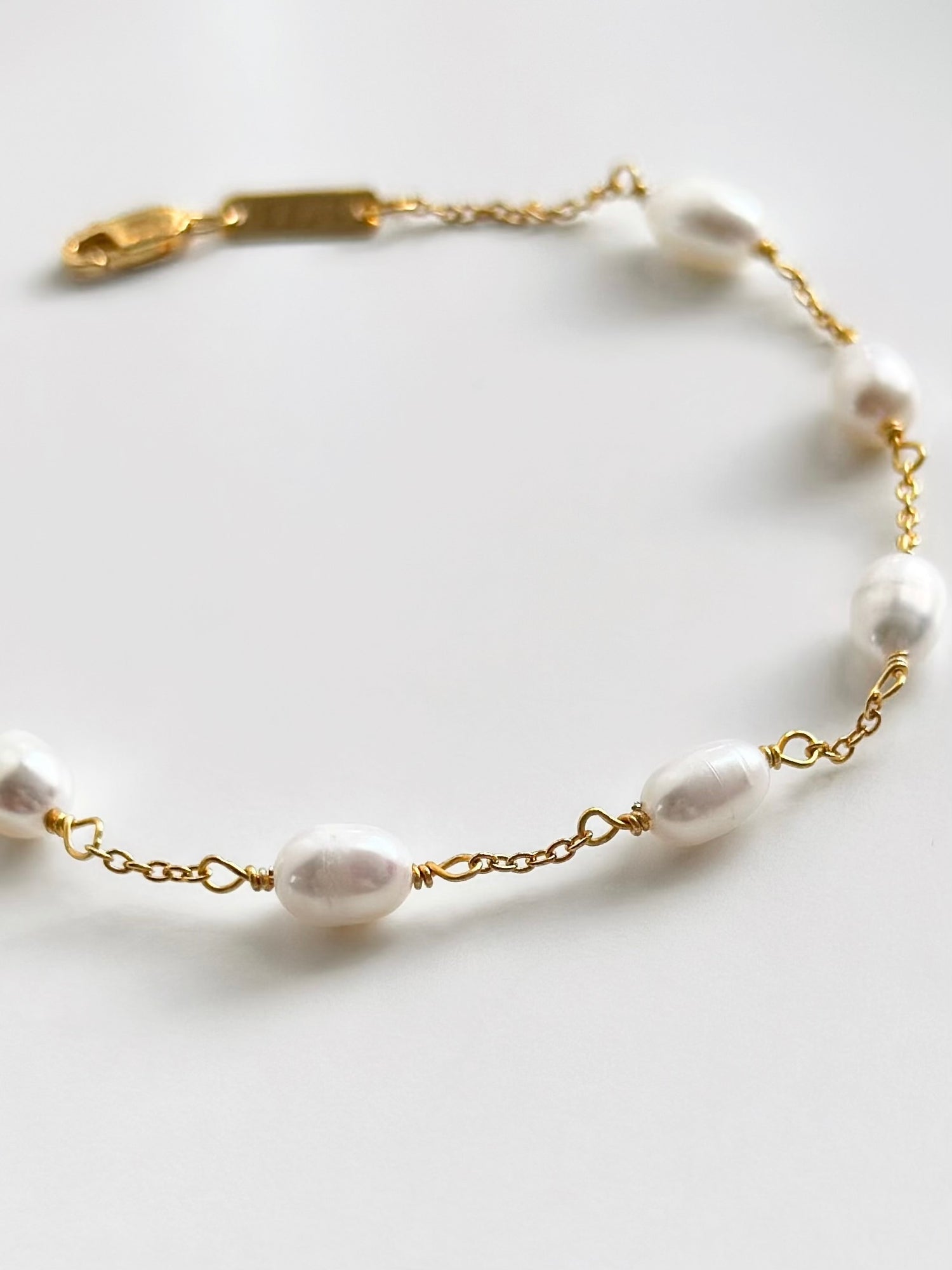 Pearl Chain Bracelet | 18k Gold Plated