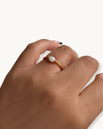Pearl Dainty Ring | 18k Gold Plated